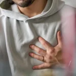 Kalp Krizine Benzeyen Gizli Tehlike: Kırık Kalp Sendromu 69ac24ac717271c959b2d101