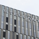 stellantisten-kuresel-geri-cagirma-700-bin-aracta-yangin-riski-2ceg