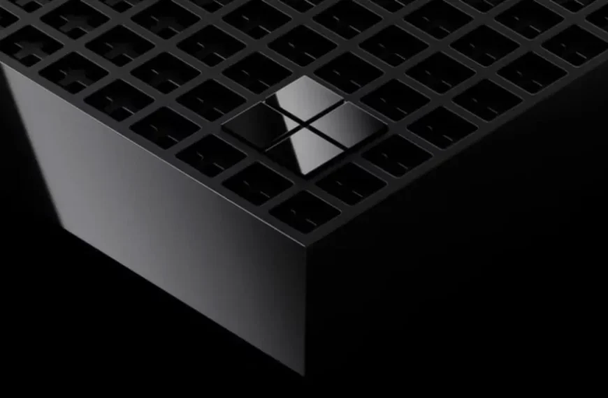 Microsoft, 128 GB bellek ve NVIDIA RTX Spark SoC ile donatılan, tamamen pasif soğutma sistemiyle çalışan yeni Surface RTX Spark Dev Box modelini tanıttı.